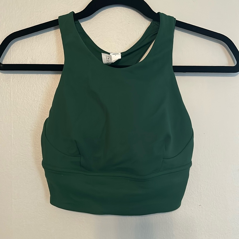 Lululemon sports bra size 2
